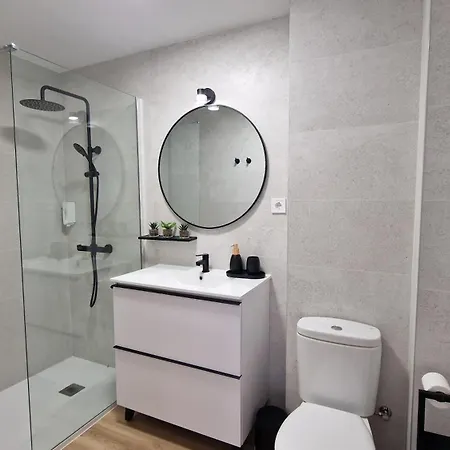 Perfect Direct Access Apartment *